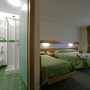Familien-Zimmer